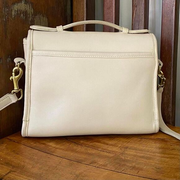 COACH Vintage Court Satchel Cream/Bone Brass Crossbody Leather Bag 9870 - Picture 2 of 13
